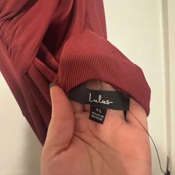 NWT Lulus Pure Attractions Burgundy One Shoulder Ribbed Midi Dress - Picture 7 of 8